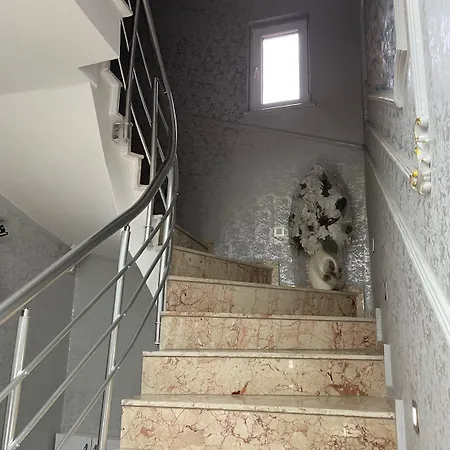 Tekinler Ξενοδοχείο *